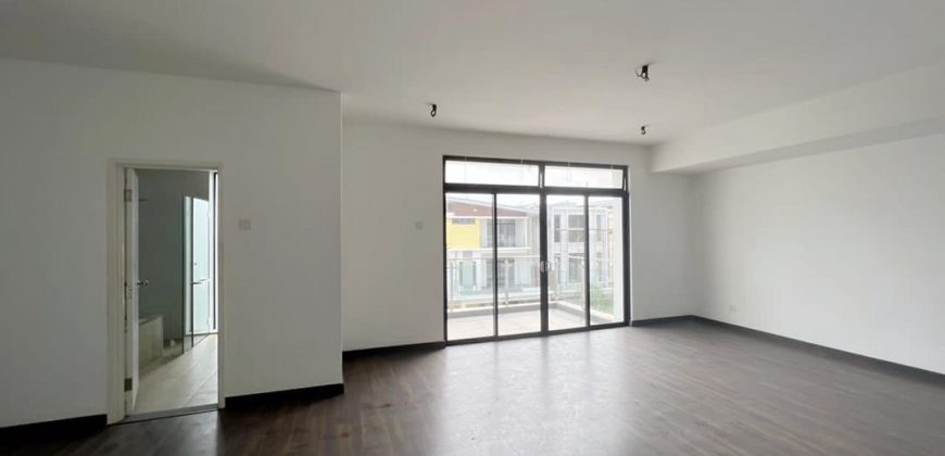 Desa Tebrau – 3 Storey Corner Semi Detached House – FOR SALE Desa Tebrau – 3 Storey Corner Semi Detached House – FOR SALE