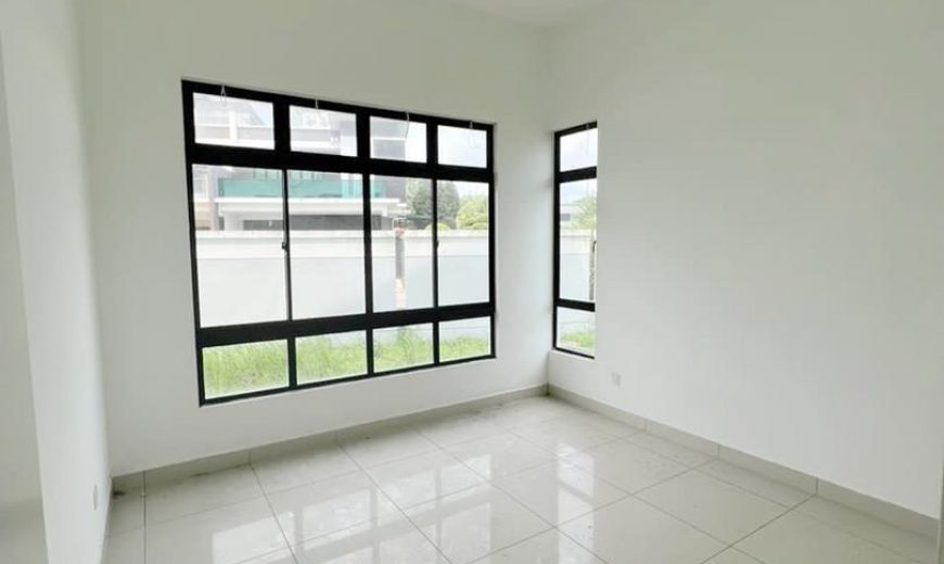 Desa Tebrau – 3 Storey Corner Semi Detached House – FOR SALE Desa Tebrau – 3 Storey Corner Semi Detached House – FOR SALE