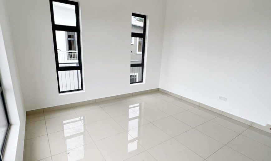 Taman Senai Utama – 2.5 Storey Semi Detached House – FOR SALE Taman Senai Utama – 2.5 Storey Semi Detached House – FOR SALE