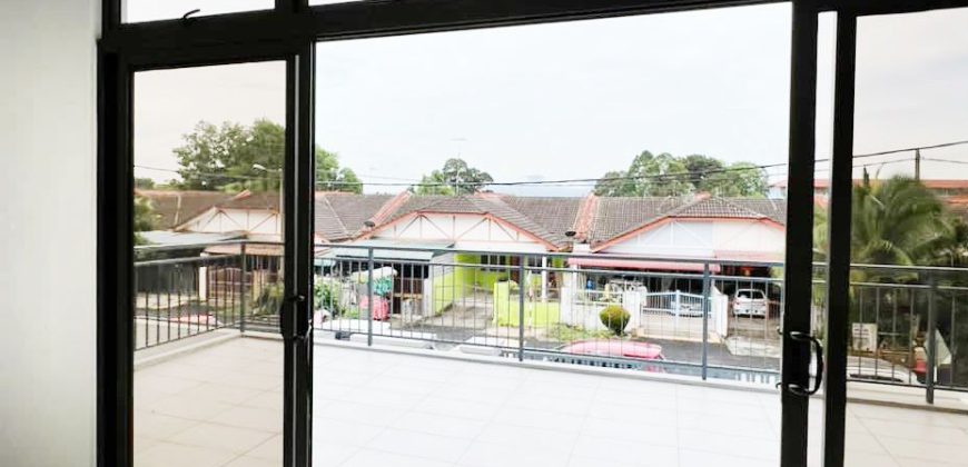 Taman Senai Utama – 2.5 Storey Semi Detached House – FOR SALE Taman Senai Utama – 2.5 Storey Semi Detached House – FOR SALE