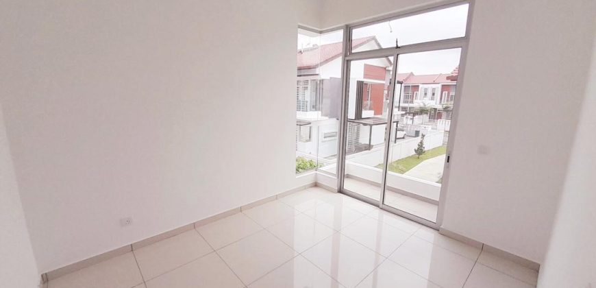 Setia Eco Gardens – 2 Storey End Lot Terrace House – FOR SALE