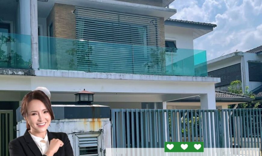 Taman Laguna – 2 Storey Semi Detached House – FOR SALE Taman Laguna – 2 Storey Semi Detached House – FOR SALE