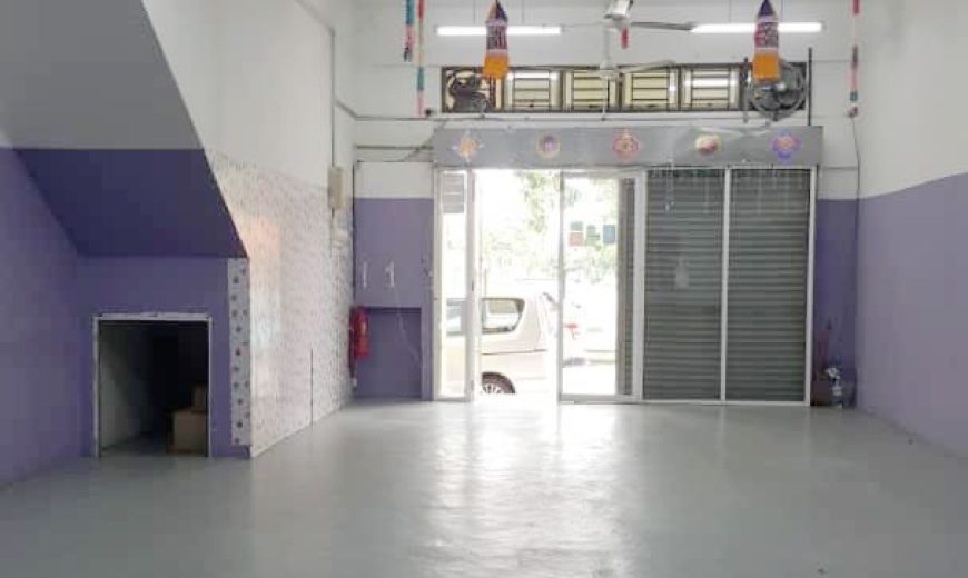 Desa Cemerlang – 3 Storey Shop Lot – FOR SALE Desa Cemerlang – 3 Storey Shop Lot – FOR SALE