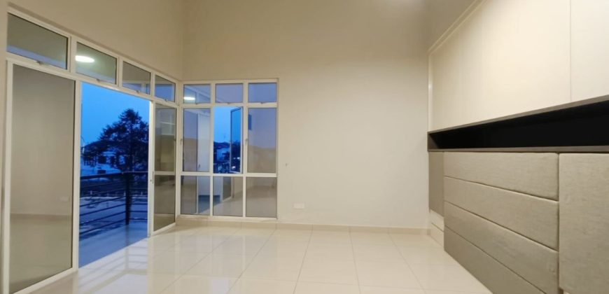 Seri Austin Hill – 2 Storey End Lot Terrace House – FOR SALE Seri Austin Hill – 2 Storey End Lot Terrace House – FOR SALE