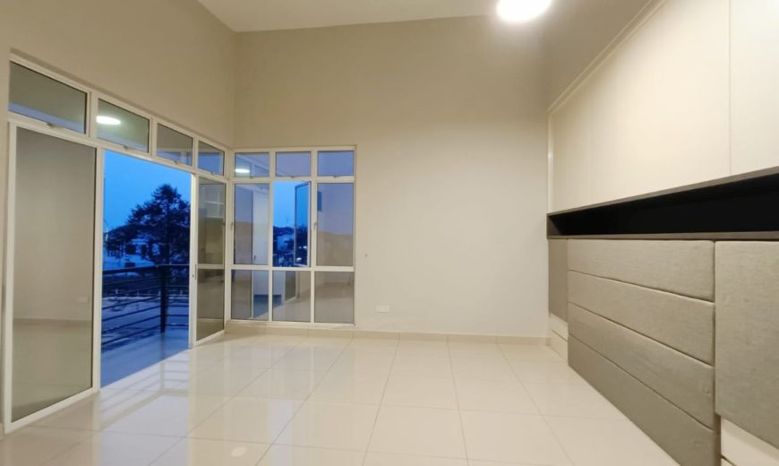 Seri Austin Hill – 2 Storey End Lot Terrace House – FOR SALE Seri Austin Hill – 2 Storey End Lot Terrace House – FOR SALE