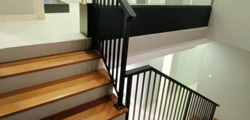 Seri Austin Hill – 2 Storey End Lot Terrace House – FOR SALE Seri Austin Hill – 2 Storey End Lot Terrace House – FOR SALE