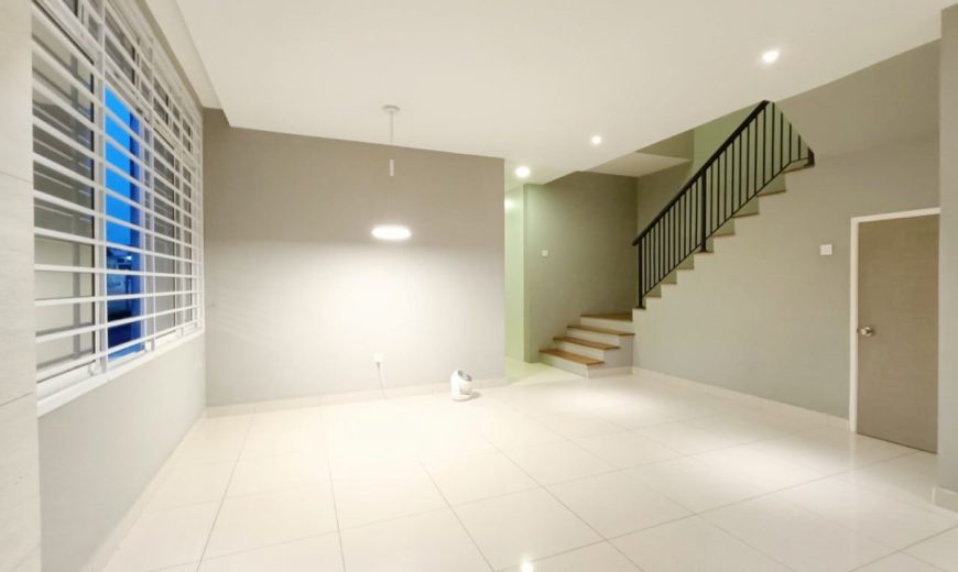 Seri Austin Hill – 2 Storey End Lot Terrace House – FOR SALE Seri Austin Hill – 2 Storey End Lot Terrace House – FOR SALE