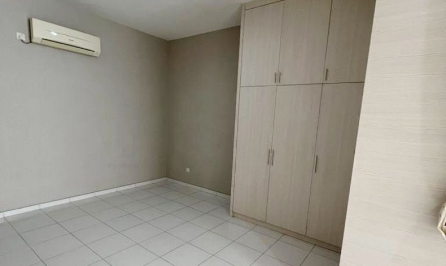 Setia Tropika – 2 Storey Terrace House – FOR SALE Setia Tropika – 2 Storey Terrace House – FOR SALE