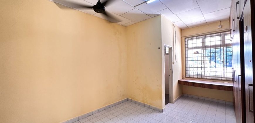 Taman Megah Ria / Bukit Rinting – 1.5 Storey Semi Detached House – FOR RENT Taman Megah Ria / Bukit Rinting – 1.5 Storey Semi Detached House – FOR RENT