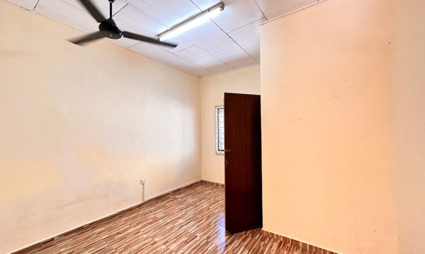 Taman Megah Ria / Bukit Rinting – 1.5 Storey Semi Detached House – FOR RENT Taman Megah Ria / Bukit Rinting – 1.5 Storey Semi Detached House – FOR RENT