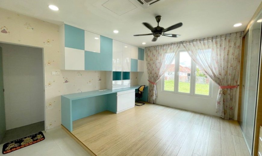 Taman Molek – 2 Storey Corner Semi Detached House – FOR RENT Taman Molek – 2 Storey Corner Semi Detached House – FOR RENT