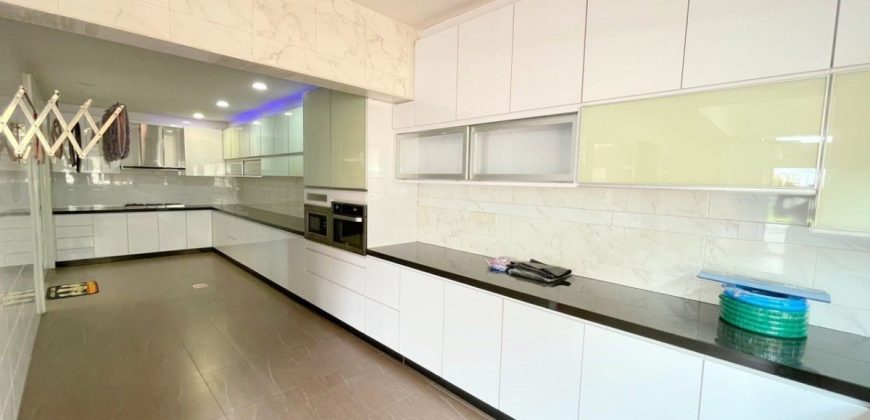 Taman Molek – 2 Storey Corner Semi Detached House – FOR RENT Taman Molek – 2 Storey Corner Semi Detached House – FOR RENT