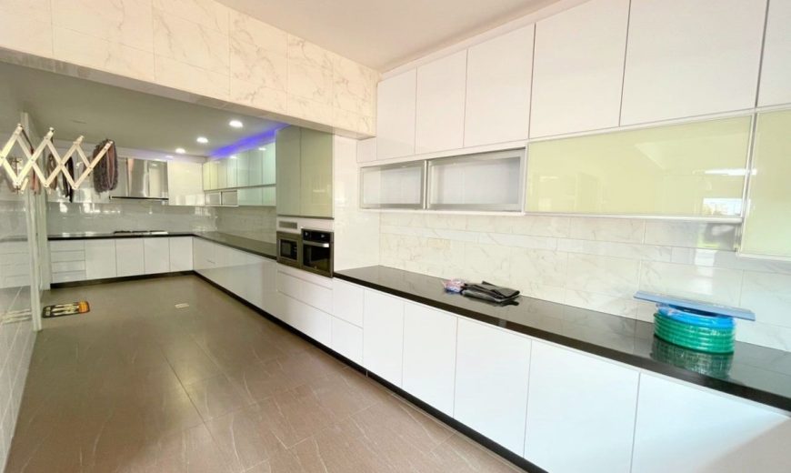 Taman Molek – 2 Storey Corner Semi Detached House – FOR RENT Taman Molek – 2 Storey Corner Semi Detached House – FOR RENT