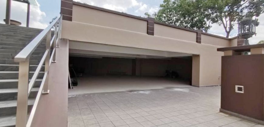 Taman Molek – 2 Storey Corner Semi Detached House – FOR RENT Taman Molek – 2 Storey Corner Semi Detached House – FOR RENT