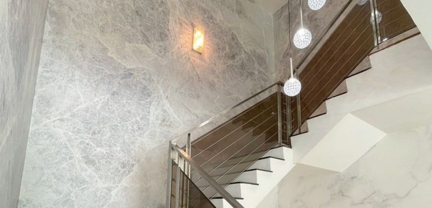 Taman Molek – 2 Storey Corner Semi Detached House – FOR RENT Taman Molek – 2 Storey Corner Semi Detached House – FOR RENT