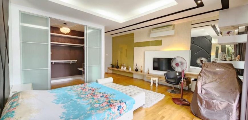 Taman Sri Intan – 3 Storey Corner Semi Detached House – FOR SALE Taman Sri Intan – 3 Storey Corner Semi Detached House – FOR SALE