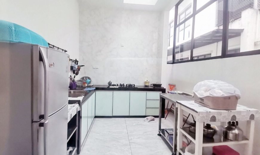 Mutiara Mas – 3 Storey Cluster House – FOR SALE Mutiara Mas – 3 Storey Cluster House – FOR SALE