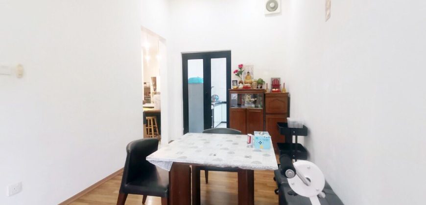 Mutiara Mas – 3 Storey Cluster House – FOR SALE Mutiara Mas – 3 Storey Cluster House – FOR SALE