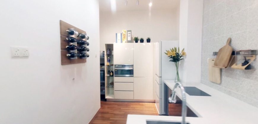 Mutiara Mas – 3 Storey Cluster House – FOR SALE Mutiara Mas – 3 Storey Cluster House – FOR SALE