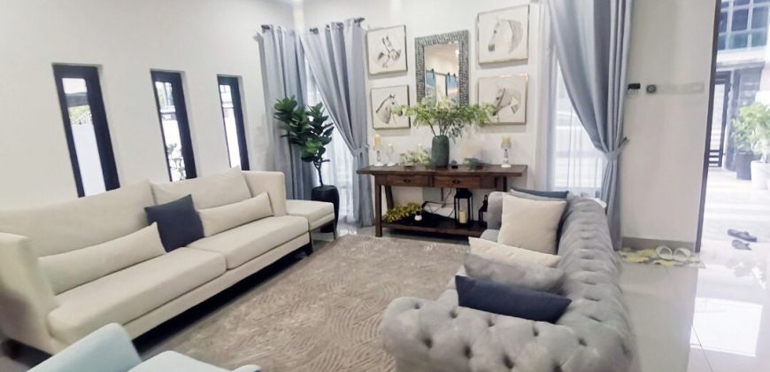 Mutiara Mas – 3 Storey Cluster House – FOR SALE Mutiara Mas – 3 Storey Cluster House – FOR SALE