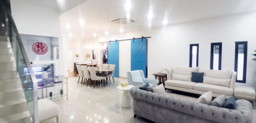 Mutiara Mas – 3 Storey Cluster House – FOR SALE Mutiara Mas – 3 Storey Cluster House – FOR SALE