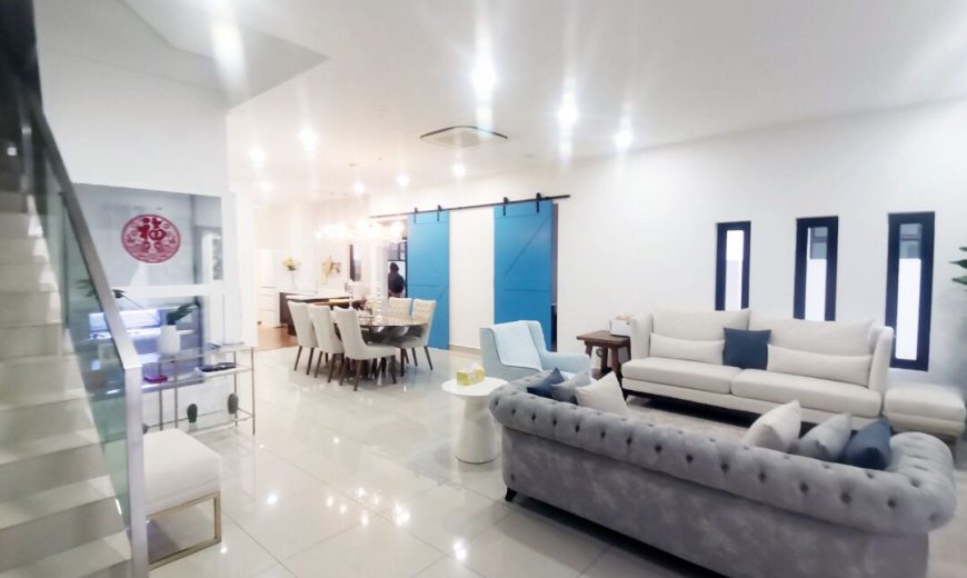 Mutiara Mas – 3 Storey Cluster House – FOR SALE Mutiara Mas – 3 Storey Cluster House – FOR SALE