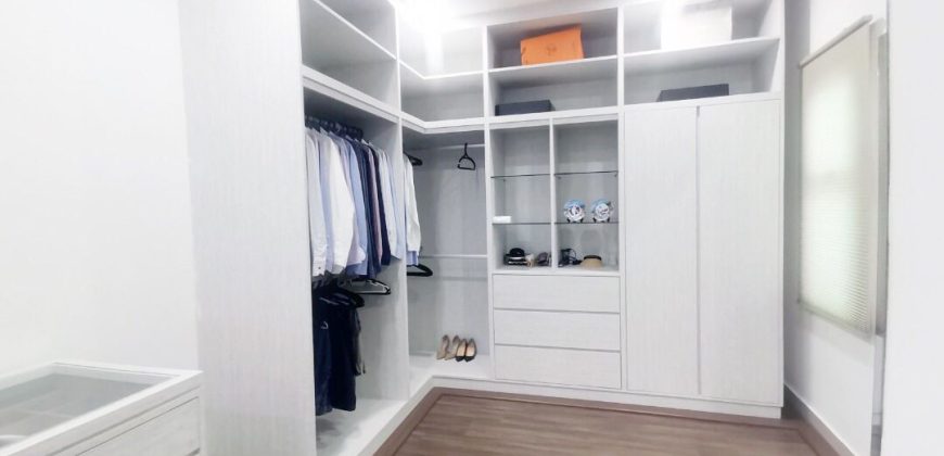 Mutiara Mas – 3 Storey Cluster House – FOR SALE Mutiara Mas – 3 Storey Cluster House – FOR SALE