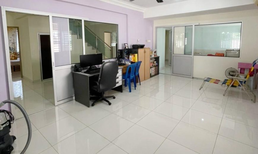 Taman Rinting – 2 Storey Bungalow – FOR SALE Taman Rinting – 2 Storey Bungalow – FOR SALE