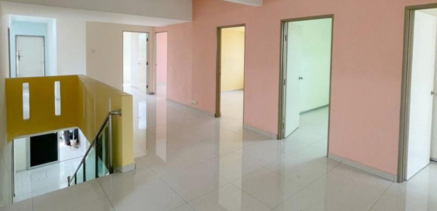 Taman Rinting – 2 Storey Bungalow – FOR SALE Taman Rinting – 2 Storey Bungalow – FOR SALE