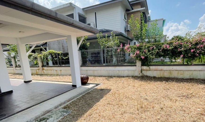 Taman Laguna – 2 Storey Semi Detached House – FOR SALE Taman Laguna – 2 Storey Semi Detached House – FOR SALE