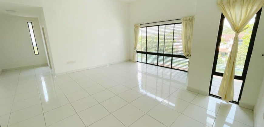 Taman Laguna – 2 Storey Semi Detached House – FOR RENT