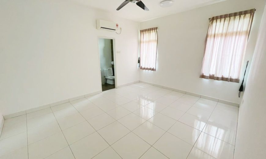 Taman Laguna – 2 Storey Semi Detached House – FOR RENT