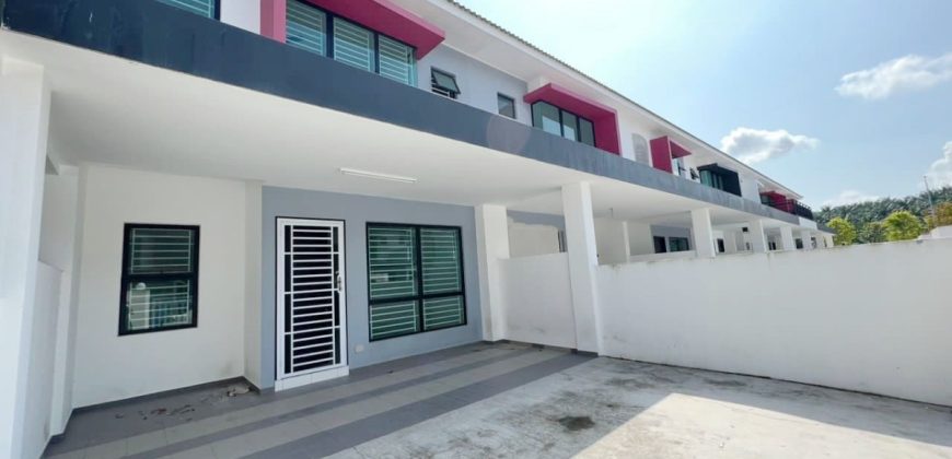 Austin Duta 4 – 2 Storey Terrace House – FOR SALE Austin Duta 4 – 2 Storey Terrace House – FOR SALE