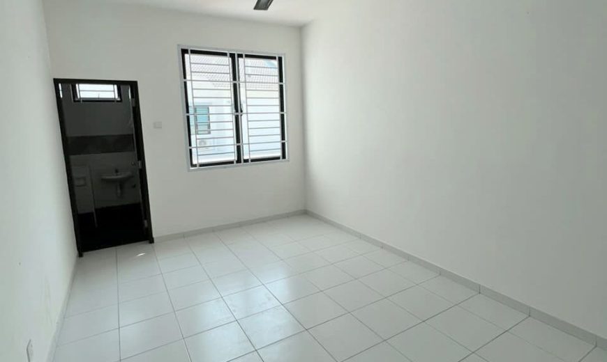 Austin Duta 4 – 2 Storey Terrace House – FOR SALE Austin Duta 4 – 2 Storey Terrace House – FOR SALE