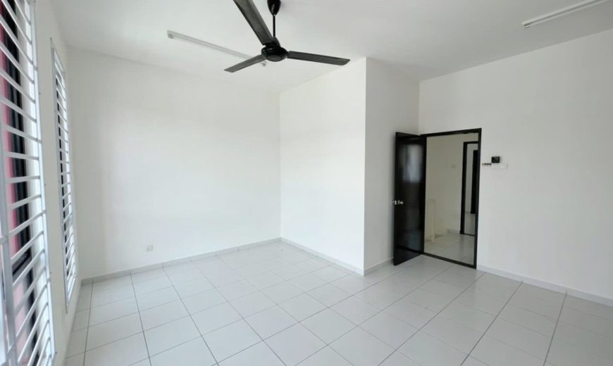 Austin Duta 4 – 2 Storey Terrace House – FOR SALE Austin Duta 4 – 2 Storey Terrace House – FOR SALE