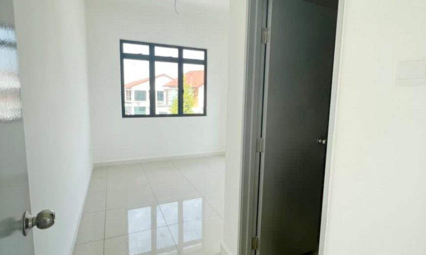 Bandar Dato Onn – 2 Storey Corner Terrace House – FOR SALE Bandar Dato Onn – 2 Storey Corner Terrace House – FOR SALE