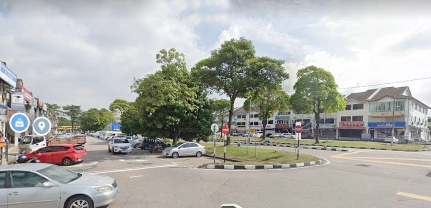 Taman Molek – 2 Storey Shop Lot – FOR SALE