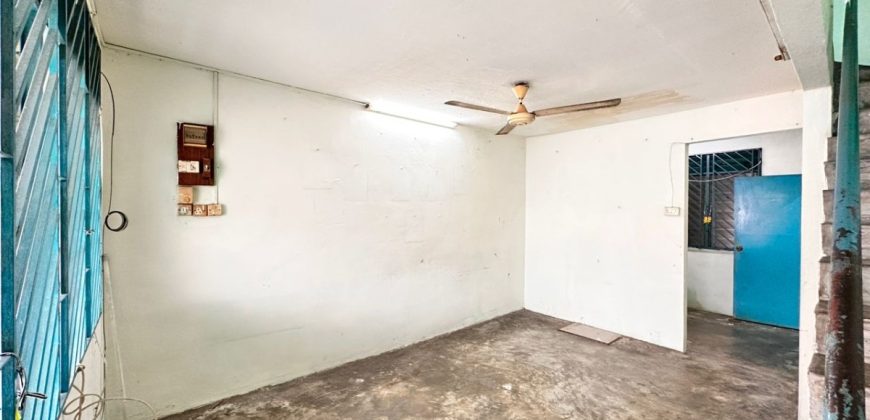 Johor Jaya – 2 Storey Low Cost House – FOR SALE Johor Jaya – 2 Storey Low Cost House – FOR SALE