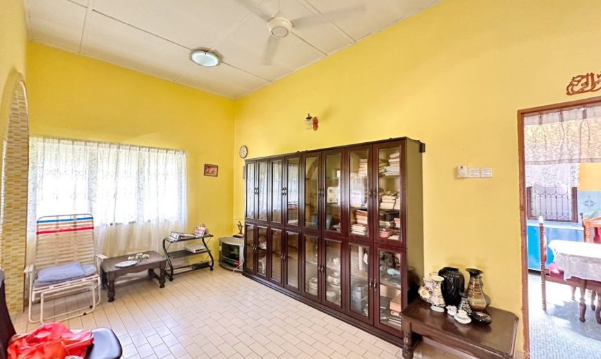 Taman Desa Rahmat @ Tampoi – Single Storey Bungalow House – FOR SALE Taman Desa Rahmat @ Tampoi – Single Storey Bungalow House – FOR SALE