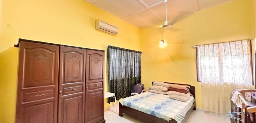 Taman Desa Rahmat @ Tampoi – Single Storey Bungalow House – FOR SALE Taman Desa Rahmat @ Tampoi – Single Storey Bungalow House – FOR SALE