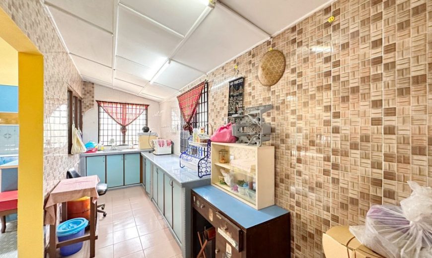 Taman Desa Rahmat @ Tampoi – Single Storey Bungalow House – FOR SALE Taman Desa Rahmat @ Tampoi – Single Storey Bungalow House – FOR SALE