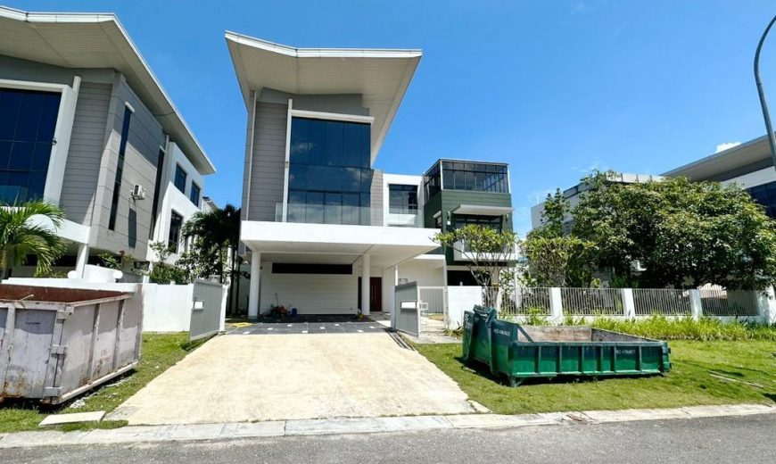 Horizon Hills – 3 Storey Bungalow House – FOR SALE Horizon Hills – 3 Storey Bungalow House – FOR SALE