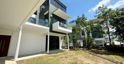 Horizon Hills – 3 Storey Bungalow House – FOR SALE Horizon Hills – 3 Storey Bungalow House – FOR SALE