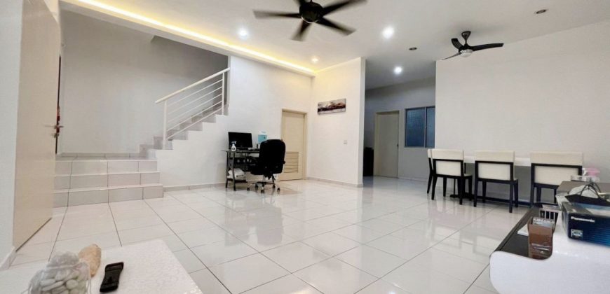 Setia Tropika – 2 Storey Terrace House – FOR RENT Setia Tropika – 2 Storey Terrace House – FOR RENT