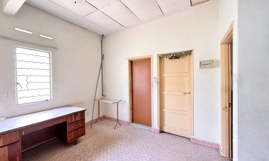 JB Town Area – 2 Storey Corner Semi Detached House – FOR SALE JB Town Area – 2 Storey Corner Semi Detached House – FOR SALE