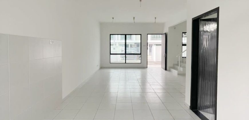 Austin Duta 4 – 2 Storey Terrace House – FOR SALE Austin Duta 4 – 2 Storey Terrace House – FOR SALE