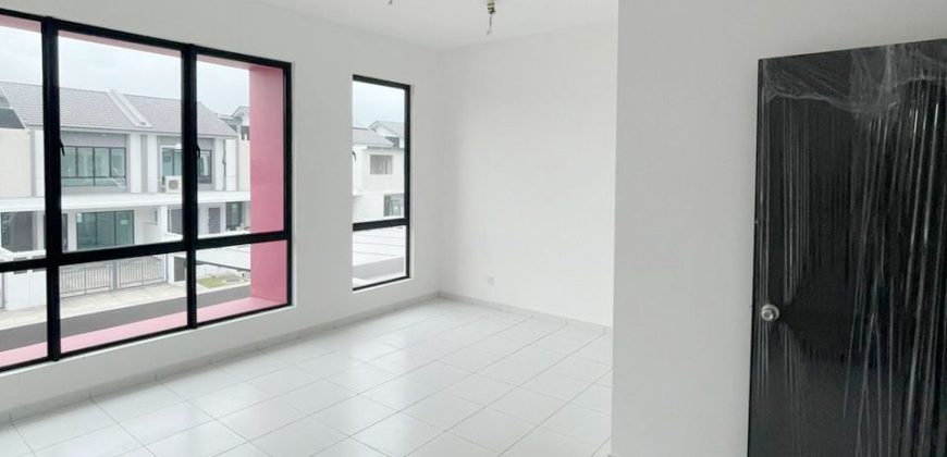 Austin Duta 4 – 2 Storey Terrace House – FOR SALE Austin Duta 4 – 2 Storey Terrace House – FOR SALE