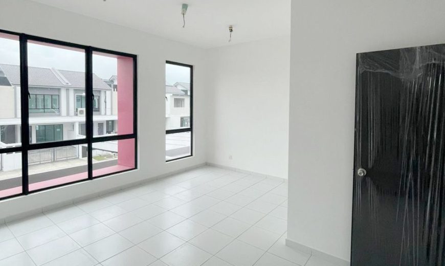 Austin Duta 4 – 2 Storey Terrace House – FOR SALE Austin Duta 4 – 2 Storey Terrace House – FOR SALE