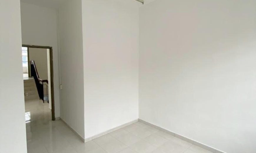 Setia Tropika – 2 Storey Terrace House – FOR SALE Setia Tropika – 2 Storey Terrace House – FOR SALE