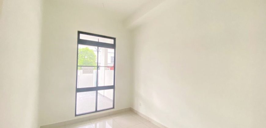 Eco Summer – 2 Storey Corner Terrace House – FOR SALE Eco Summer – 2 Storey Corner Terrace House – FOR SALE